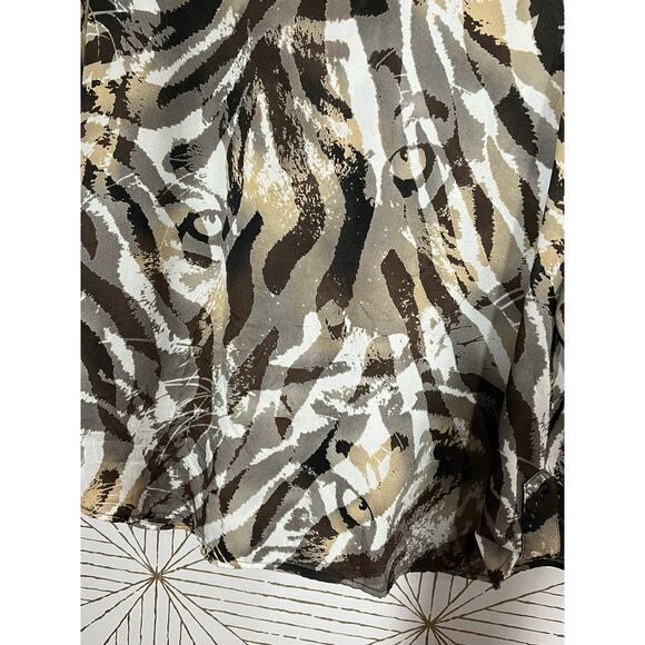 Quintessential Women’s Animal Tiger Long Tunic Semi Sheer Blouse Size Large - Picture 3 of 8